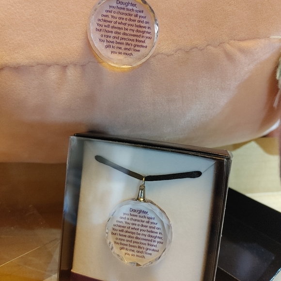 Genuine crystal - Picture 3 of 3